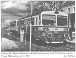 Dnes osobní dopravě vládnou i zde motorové vozy řady 810. 810 484 na zastávce Vysoké Mýto město v roce 1997. foto Jiří Šedo
