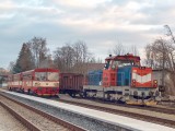 1.2.2007 Os 15017 Vysok Mto motorov vz 810 618-9 a motorov lokomotiva 714 217-7