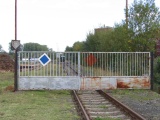 1.10.2005 Vysoké Mýto železniční vlečka ZZN, našel se sklonovník